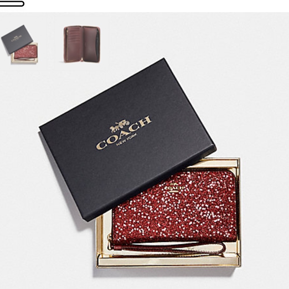 NWT-Coach Glitter Wristlet